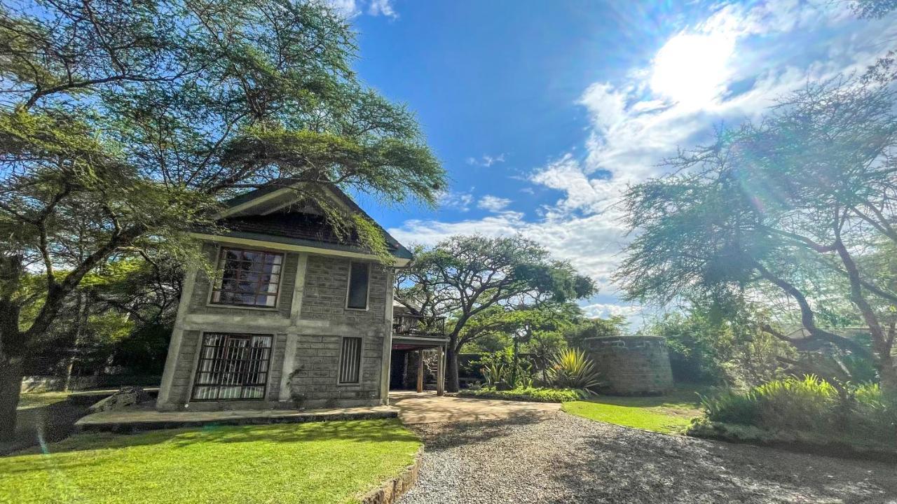 The Treehouse Villa Nakuru Exterior photo