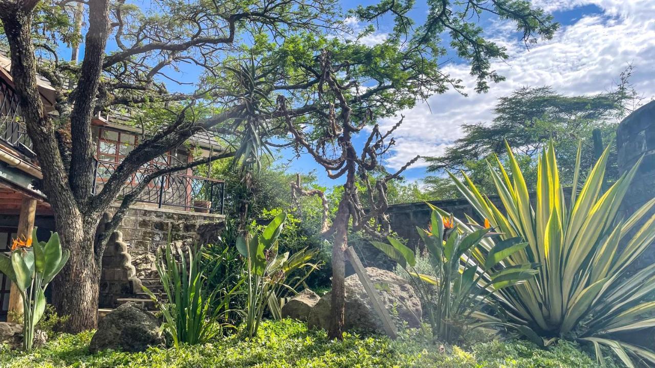 The Treehouse Villa Nakuru Exterior photo